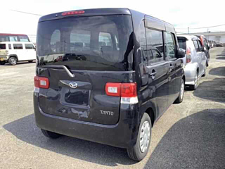 DAIHATSU TANTO 2008