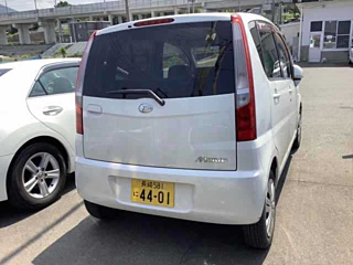 DAIHATSU MOVE 2011