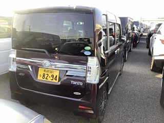 DAIHATSU TANTO 2014