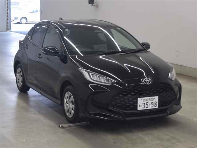 TOYOTA YARIS 2024