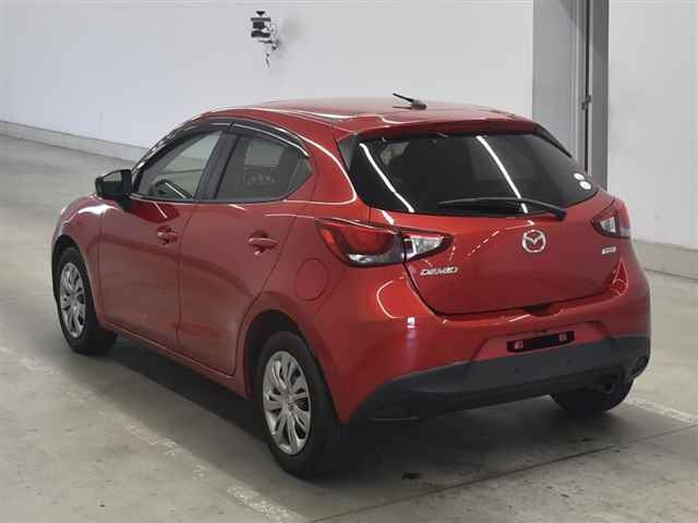 MAZDA DEMIO 2016