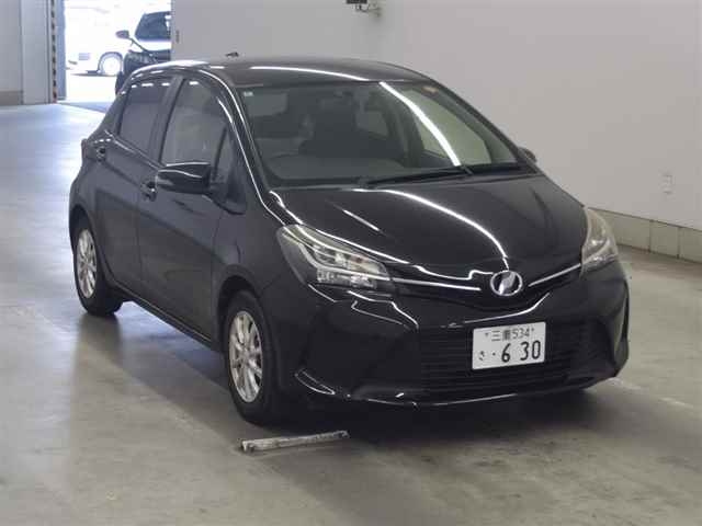 TOYOTA VITZ 2014