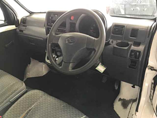 DAIHATSU HIJET VAN 2011