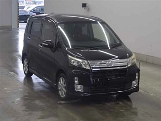 DAIHATSU MOVE 2014