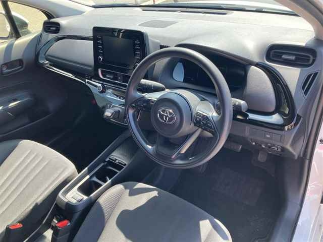 TOYOTA AQUA 2023
