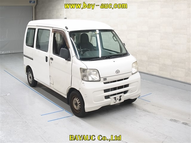 DAIHATSU HIJET VAN 2013
