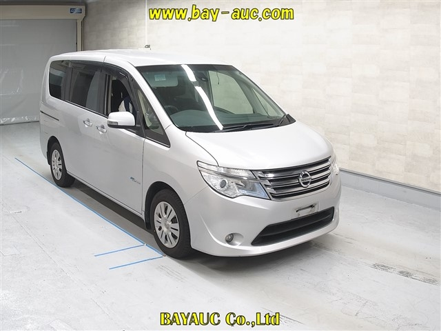 NISSAN SERENA 2014