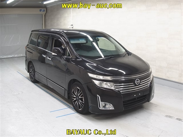 NISSAN ELGRAND 2013