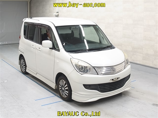 SUZUKI SOLIO 2011