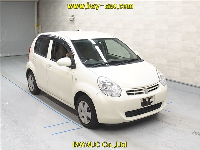 TOYOTA PASSO 2010