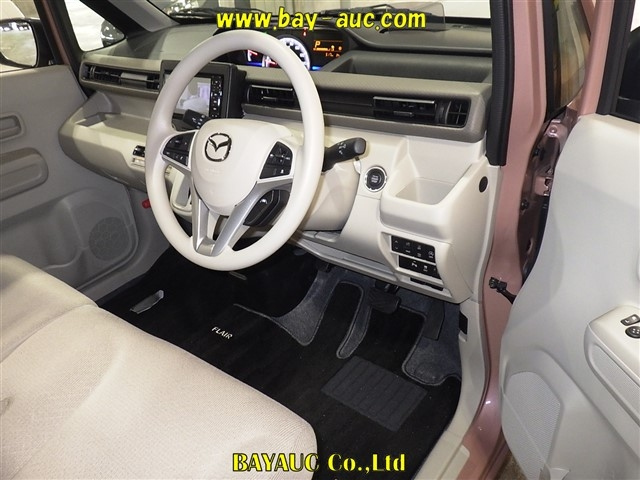 MAZDA FLAIR 2025