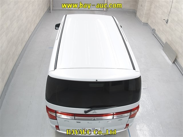 MITSUBISHI DELICA D5 2023