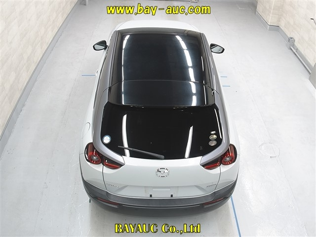 MAZDA MX-30 2020