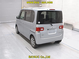 DAIHATSU TANTO 2013