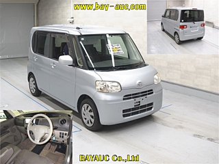 DAIHATSU TANTO 2013