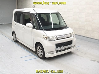 DAIHATSU TANTO 2009