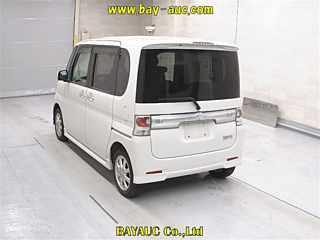 DAIHATSU TANTO 2009