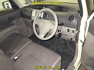 DAIHATSU TANTO 2010