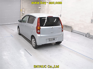 DAIHATSU MIRA 2010