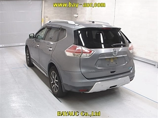 NISSAN X-TRAIL 2015