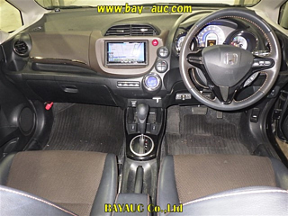 HONDA FIT SHUTTLE 2013