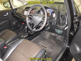 HONDA FIT SHUTTLE 2013