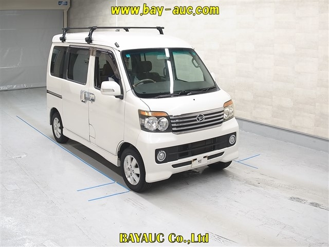 DAIHATSU ATRAI WAGON 2011