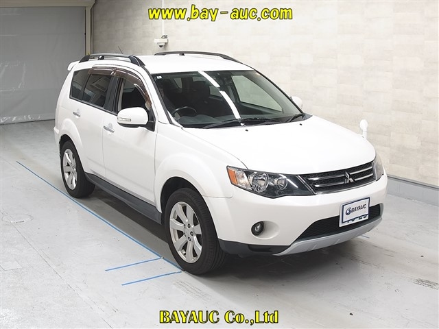 MITSUBISHI OUTLANDER 2010