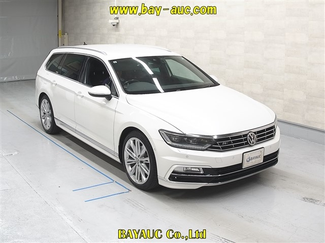 VOLKSWAGEN PASSAT VARIANT 2016