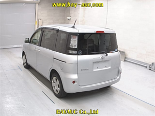 TOYOTA SIENTA 2014