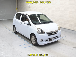 DAIHATSU MIRA E S 2012