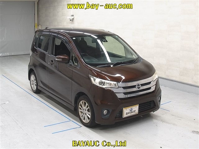 NISSAN DAYZ 2015