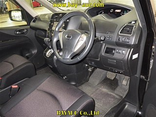 NISSAN SERENA 2013