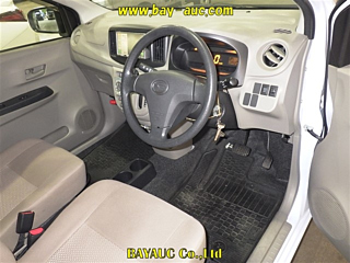DAIHATSU MIRA E S 2012