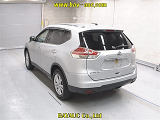 NISSAN X-TRAIL 2015