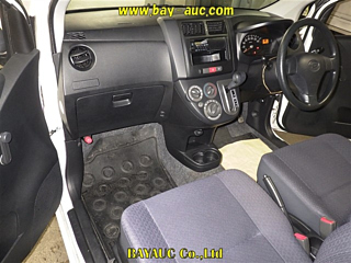 DAIHATSU MIRA 2017