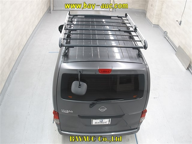 NISSAN NV200 2024