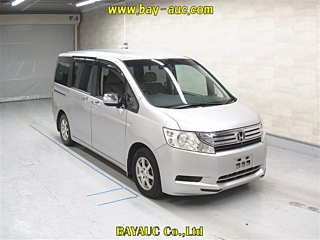 HONDA STEP WAGON 2010