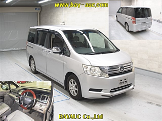HONDA STEP WAGON 2010