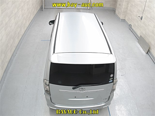 TOYOTA VOXY 2008