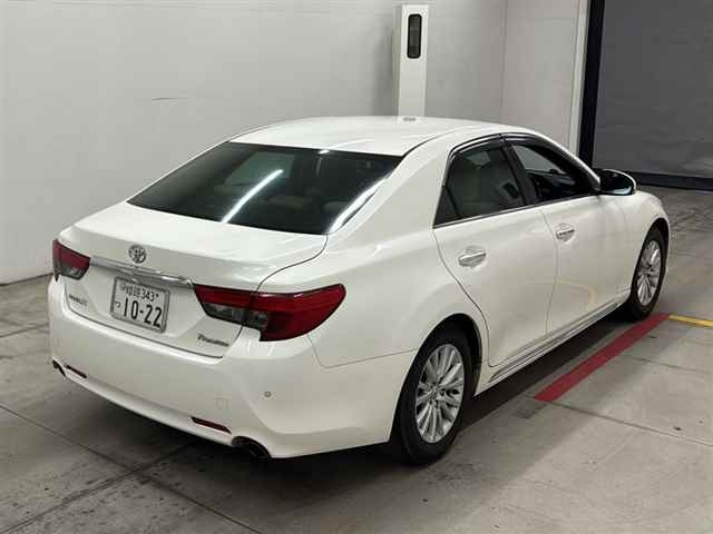 TOYOTA MARK X 2016