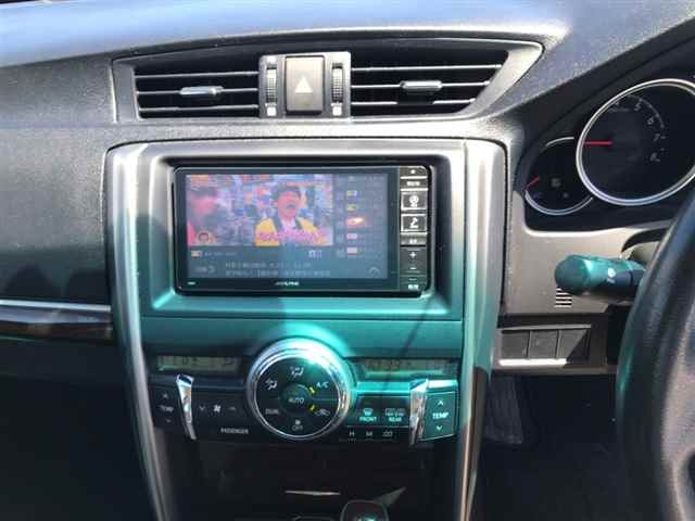 TOYOTA MARK X 2016