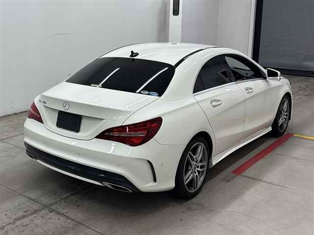 MERCEDES BENZ CLA CLASS 2017
