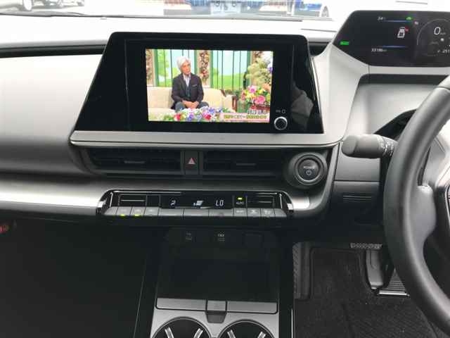 TOYOTA PRIUS 2023