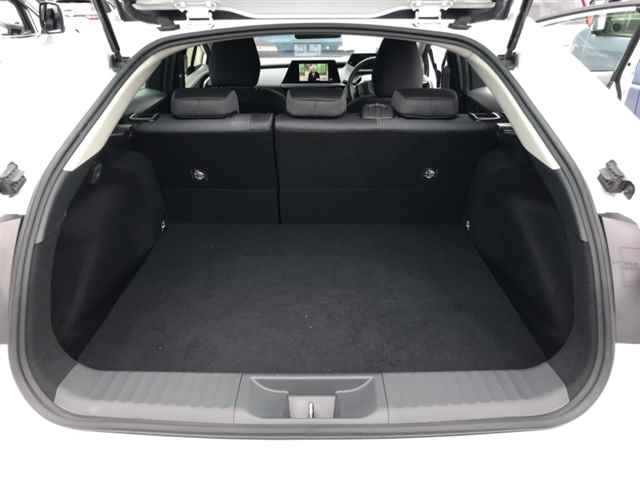 TOYOTA PRIUS 2023