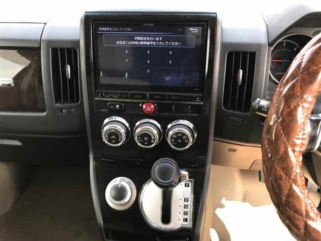 MITSUBISHI DELICA D5 2017