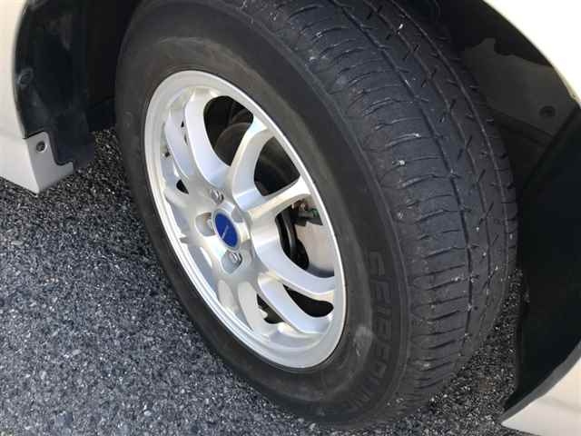 TOYOTA PRIUS PHV 2013