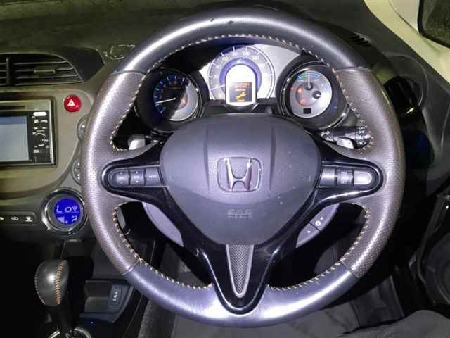 HONDA FIT SHUTTLE 2013