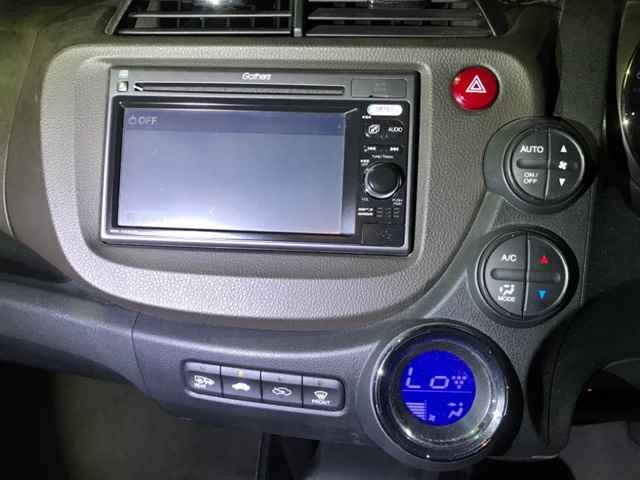 HONDA FIT SHUTTLE 2013