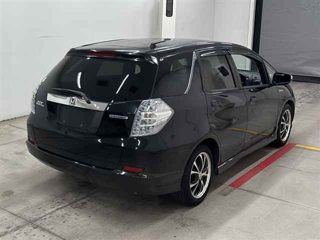 HONDA FIT SHUTTLE 2012